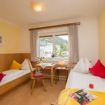 Hubertus 3*