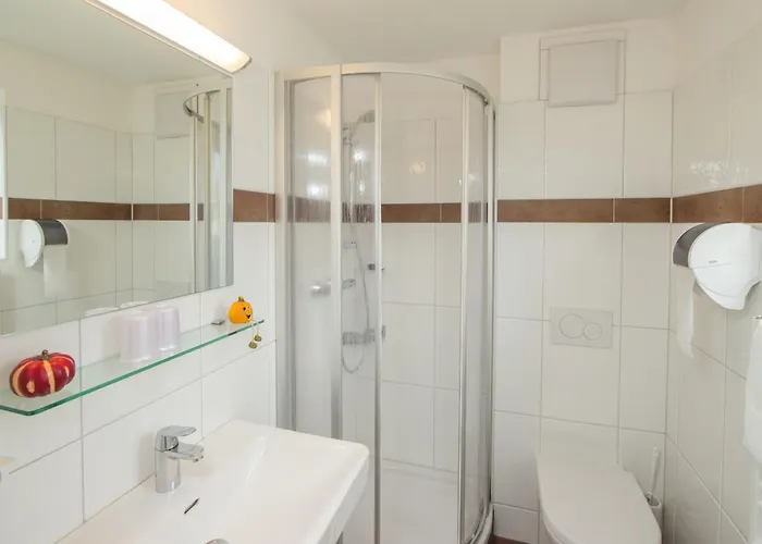 Hubertus Guest house 3*